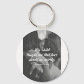 愛は言葉を要せず自閉症を支える キーホルダー (正面)