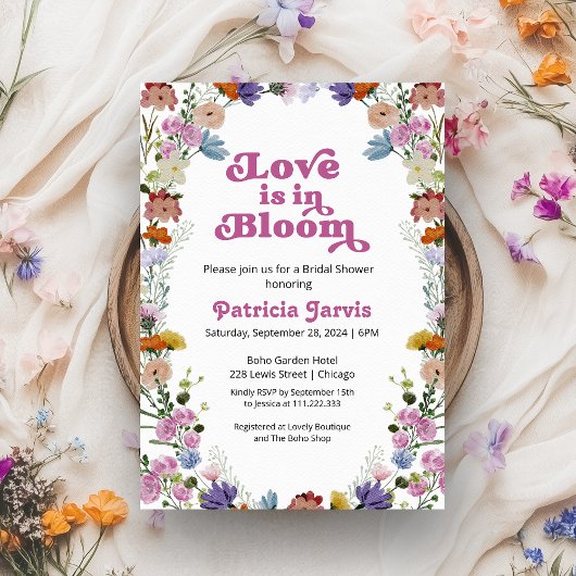 愛は開花ブライダルシャワーワイルドフラワー 招待状