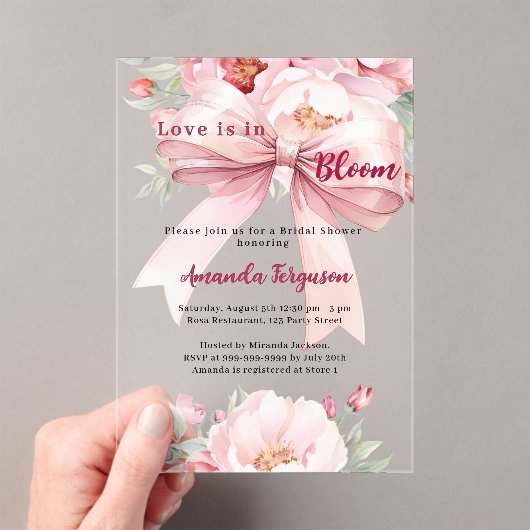 愛は開花花模様ピンクボウブライダルシャワー アクリル招待状 (インサイチュ (ポータブル))