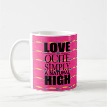 愛は非常に単純に天然の高いコーヒーマグである