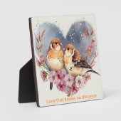 愛は飛行を取る：2つの愛の鳥のテーブルトッププラーク フォトプラーク (正面)