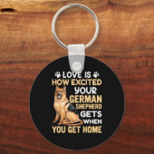 愛は、あなたのドイツの羊飼いがどれほど興奮しているか キーホルダー (正面)