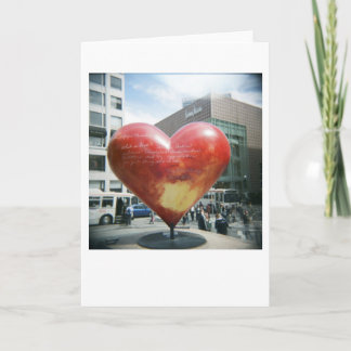 愛は…である何 カード