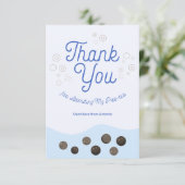 愛らしいアホロトル ブルーボバ ティーパーティー キッズ サンキューカード (スタンド正面)