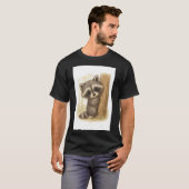 愛らしいアライグマの覗き見Tシャツ Tシャツ (正面フル)