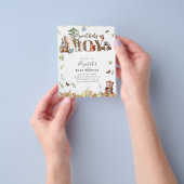 愛らしいウッドランドベアーキャンプ少年の赤ちゃんシャワー チラシ (手)