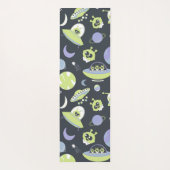 愛らしいグリーンエイリアン宇宙船UFO子供 ヨガマット (裏面)