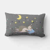 愛らしいグレーパターンの子供 ランバークッション (裏面)