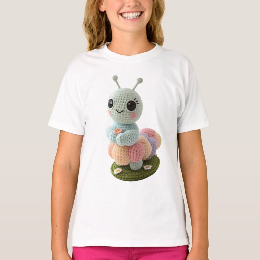 愛らしいケータピラー ウィムジカルなかぎ針編み友達Tシャツ Tシャツ (正面)