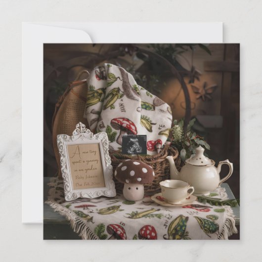 愛らしいコテージコアのセットアップ妊娠の発表 招待状 (正面)