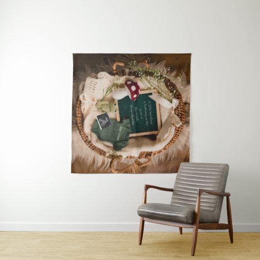 愛らしいコテージコア妊娠の発表 タペストリー (インサイチュ(横))