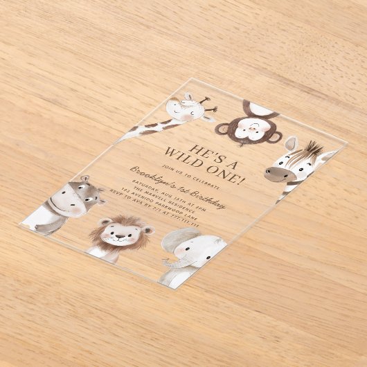 愛らしいサファリの動物をテーマにした誕生日 アクリル招待状 (レイダウン)