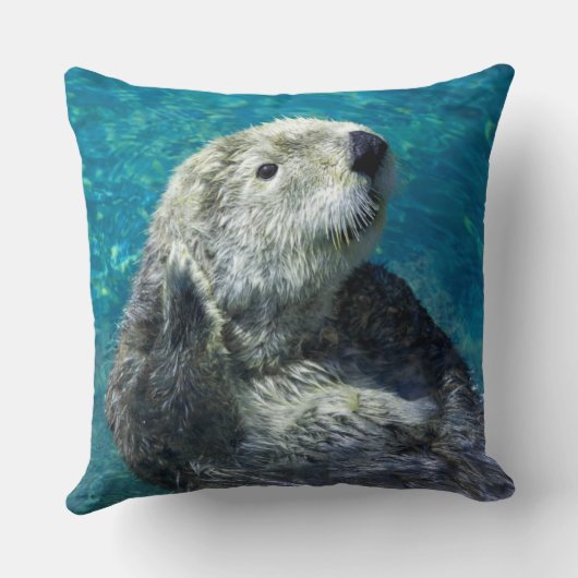 愛らしいシーオッターかわいい青い水 クッション (裏面)