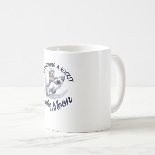 愛らしいスロース宇宙飛行士の乗馬 コーヒーマグカップ (正面右)