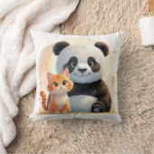 愛らしいタビーキャット&ジャイアントパンダよくはしゃぐ- Friends クッション (ブランケット)