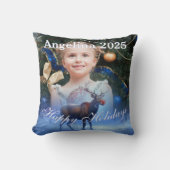 愛らしいトナカイ冬ワンダーランドの写真 クッション (正面)