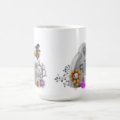 愛らしいハロウィーンパグ犬フール花墓石 コーヒーマグカップ (中央)