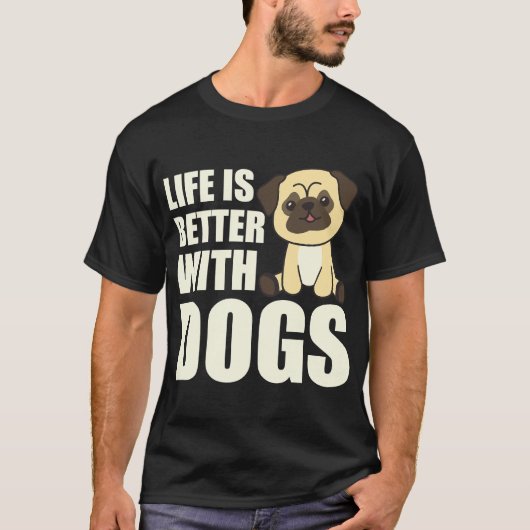 愛らしいパグの犬のブラウン 371 人生は犬といるともっと楽しい Tシャツ (正面)