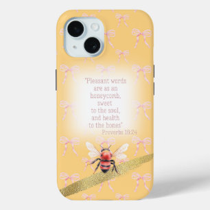 愛らしいパステルピーチピンクのリボンとピンクの蜂のキリスト教デザイン iPhone 15ケース