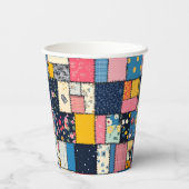 愛らしいパッチワークデザイン、パターよくはしゃぐン 紙コップ (裏面)
