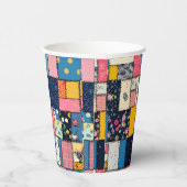 愛らしいパッチワークデザイン、パターよくはしゃぐン 紙コップ (右)