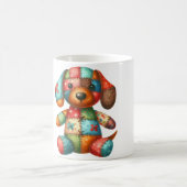 愛らしいパッチワーク犬#11デジタルアート コーヒーマグカップ (中央)