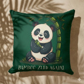 愛らしいパンダ抱き竹かわいい漫画の緑 クッション