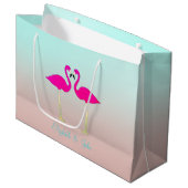 愛らしいピンクのフラミンゴパーソナライズされたス ラージペーパーバッグ (正面アングル)