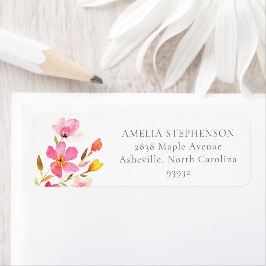 愛らしいピンクの水彩花模様の宛先 ラベル (インサイチュ)