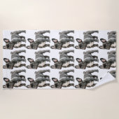 愛らしいフランスのブルドッグパピー ビーチタオル (正面)