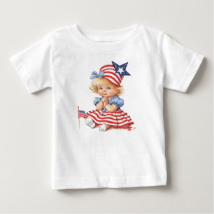愛らしいブロンド髪の愛国的なベビーガール ベビーTシャツ