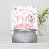 愛らしいブーが2歳の誕生日 ピンクのバースデー 招待状 (スタンド正面)