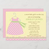 愛らしいベビーの服のベビーシャワー 招待状 (正面/裏面)