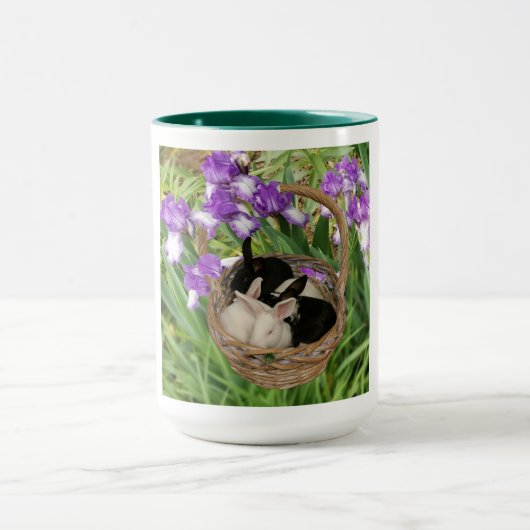 愛らしいベビーの束 マグカップ (中央)