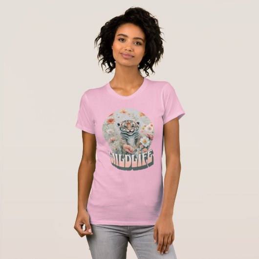 愛らしいベビーグレー トラ 野の花 水彩画 Tシャツ (正面フル)
