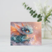 愛らしいベビードラゴンとクリスタルジェム：ファンタジーアート シーズンポストカード (スタンド正面)