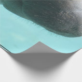 愛らしいマナティーの水泳 ラッピングペーパー (角)