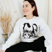 愛らしいモルモットが猫に乗る – ユニークギフト Tシャツ