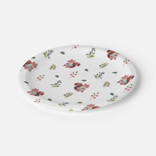 愛らしいリスと森の果実のパターン ペーパープレート (アングル)