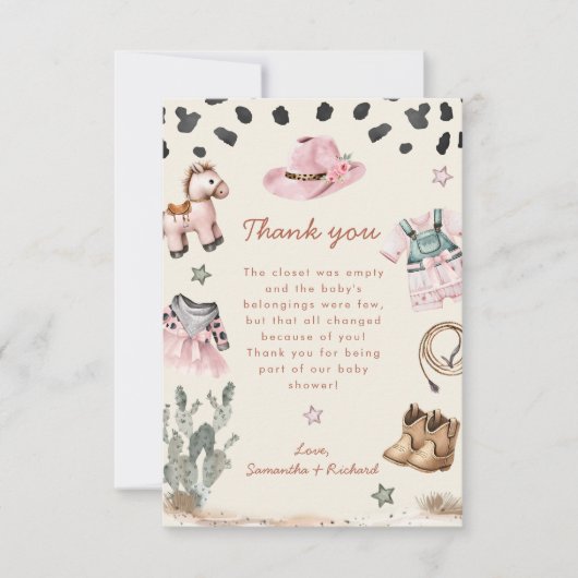 愛らしいリトル女性のカーボーイは途中の女の子の赤ちゃんシャワー サンキューカード (正面)