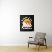 愛らしいリラックス猫のサンシャイン – Summer Pet タペストリー (インサイチュ)