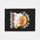 愛らしいリラックス猫のサンシャイン – Summer Pet フリースブランケット (正面(横))