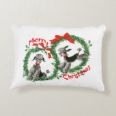愛らしいレトロのプードルのメリークリスマスのリース アクセントクッション (裏面)