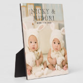 愛らしい双子の写真 フォトプラーク (側面)