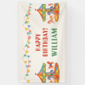 愛らしい回転木馬誕生日 横断幕 (縦)