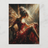 愛らしい妖精が太陽の光の中に座っている ポストカード (正面)