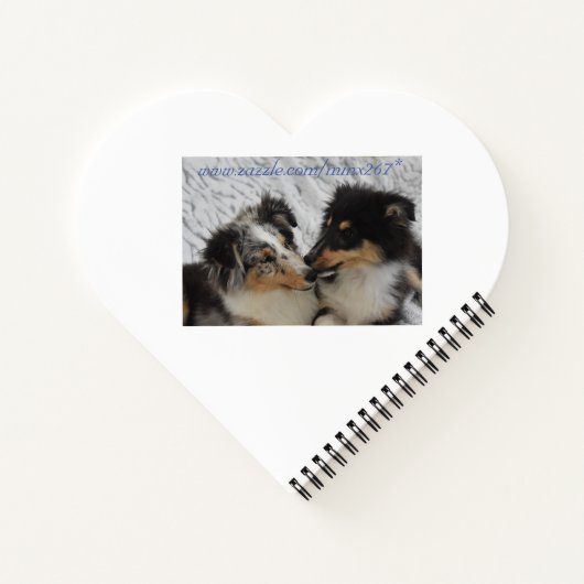 愛らしい子犬と子猫キス絵を描（ばちゃばちゃ）跳ねる ノートブック (裏面)