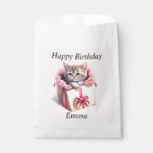 愛らしい子猫を箱に入れた誕生日 フェイバーバッグ (正面)