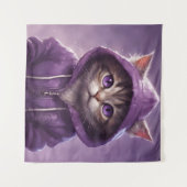 愛らしい子猫を紫のフード付きスウェットシャツ タペストリー (正面(横))