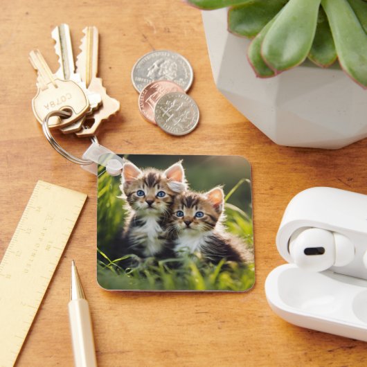 愛らしい子猫 キーホルダー (デスク)